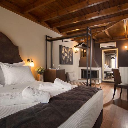 Frontzu Politia Hotel Янина Екстериор снимка