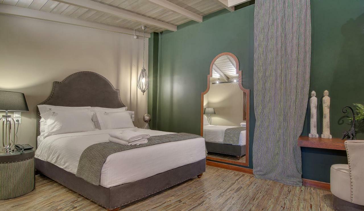 Frontzu Politia Hotel Янина Екстериор снимка